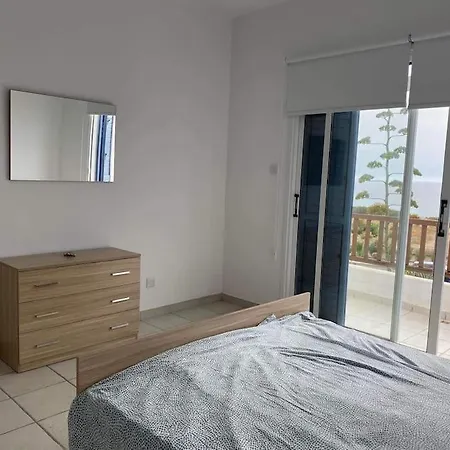 Venus 2 Bedrooms *