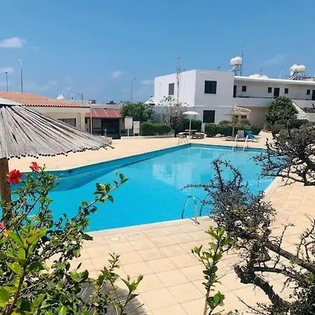 Venus 2 Bedrooms * بافوس