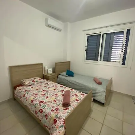 アパート Venus 2 Bedrooms パ フォス