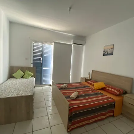 Venus 2 Bedrooms شقة